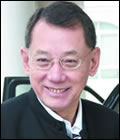 楊受成